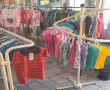 Roupas Infantis.  Meninos e meninas 